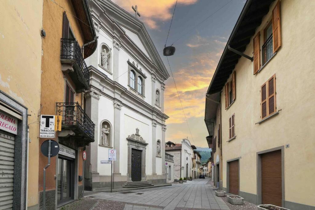 Апартаменти Borgo Di Terzo Bifocale In Centro Storico Check In 24H Fast Wi-Fi Bus 500M Екстер'єр фото